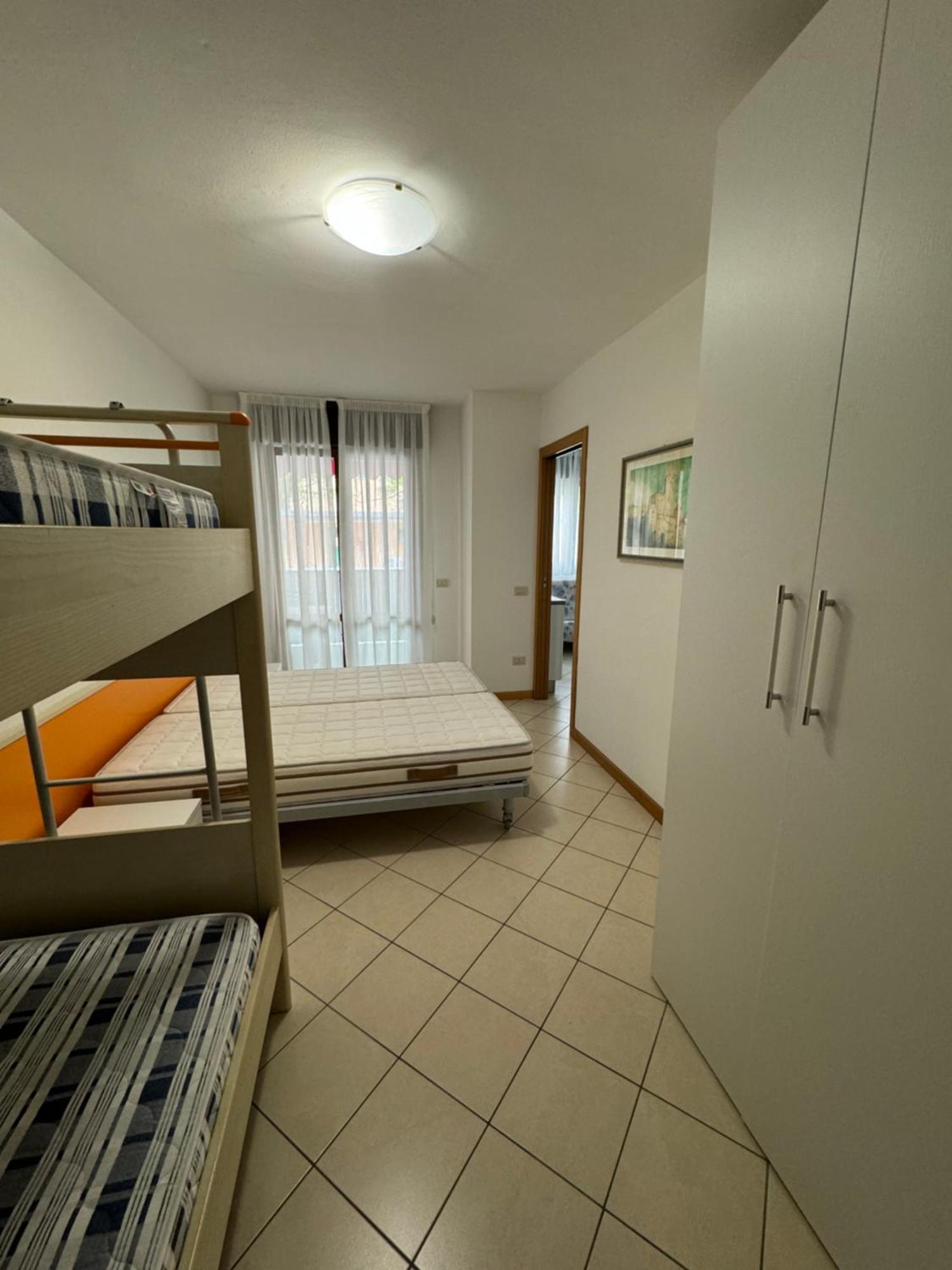 Condominio Laguna Grande Бибионе Экстерьер фото